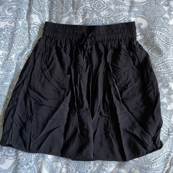 Bundle of shorts and skirts - Picture 8 of 13
